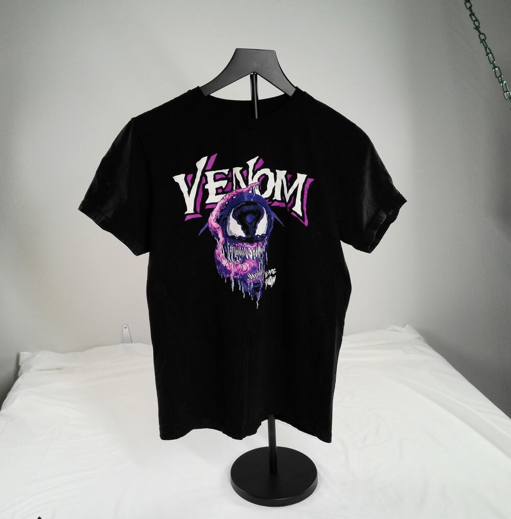 Marvel Venom T-Shirt Black Purple Graphic “We Are Venom” Men’s Size S